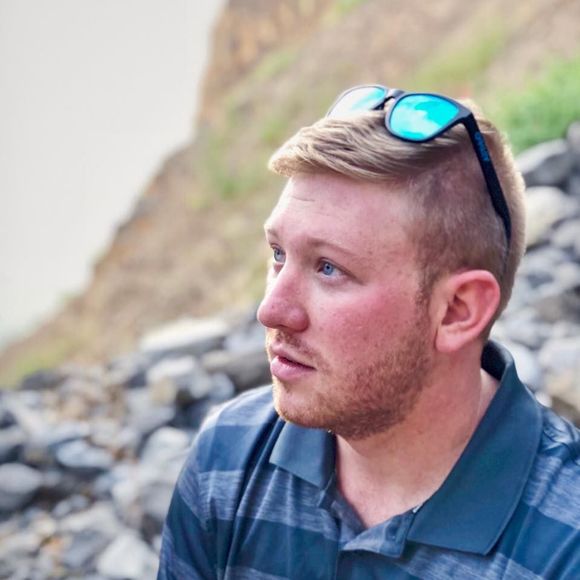 Meet your Posher, Byron - Picture 1 of 1